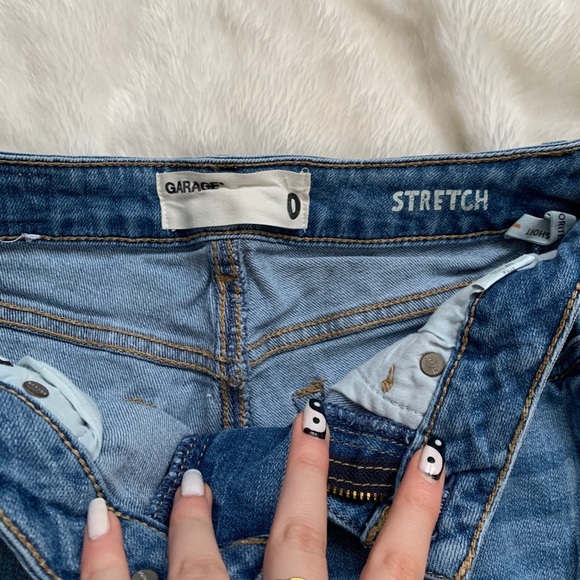 Jean short shorts - Picture 2 of 3